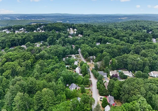 42nd image of 16 Hill St, Shrewsbury, MA 01545 | MLS# 73545738