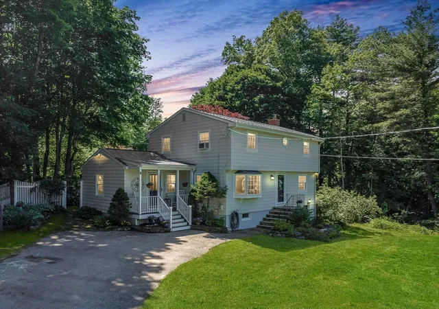 2nd image of 5 Pandora Dr, Groveland, MA 01834 | MLS# 73536429