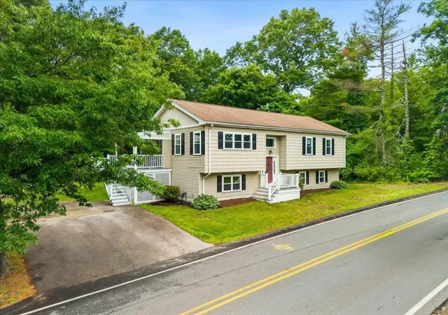3rd image of 101 Hill Street, Norton, MA 02766 | MLS# 73545037