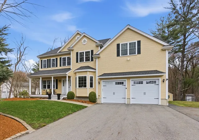 Photo 1 of Sale Pending at 71 Lexington St, Burlington, MA 01803 | MLS# 73497591 | Listing updated on 2026-04-25
