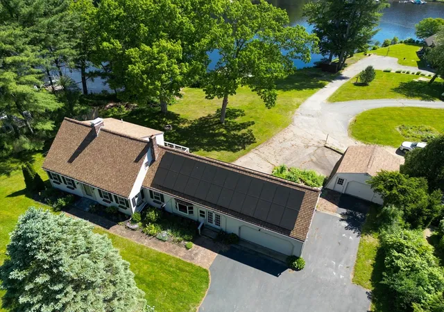Homes for sale in North Brookfield, MA | 57 Shore Rd, North Brookfield, MA 01535 | MLS# 73531395
