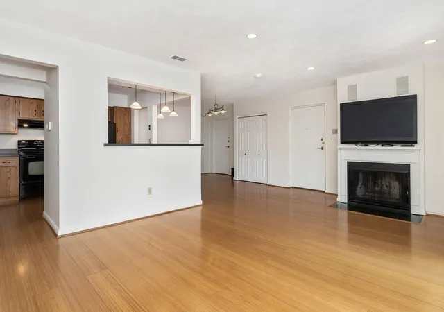 Homes for sale in Lexington, MA | 5 April Ln #31, Lexington, MA 02421 | MLS# 73528553