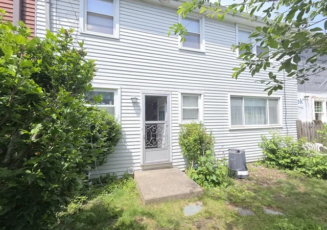 3rd image of 445 E 5Th St, South Boston, MA 02127 | MLS# 73530683