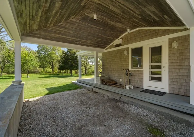 42nd image of 1069 Horseneck Rd, Westport, MA 02790 | MLS# 73249522