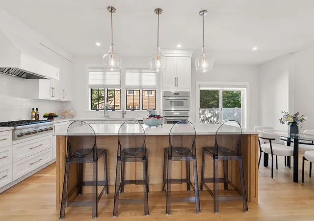 4th image of 265 Weston Rd, Wellesley, MA 02482 | MLS# 73552915