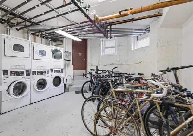 19th image of 18 Centre #304, Cambridge, MA 02139 | MLS# 73498174