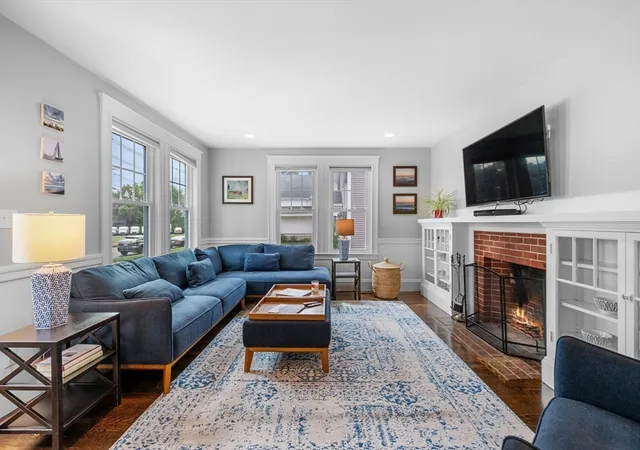 5th image of 103 Sylvan St, Danvers, MA 01923