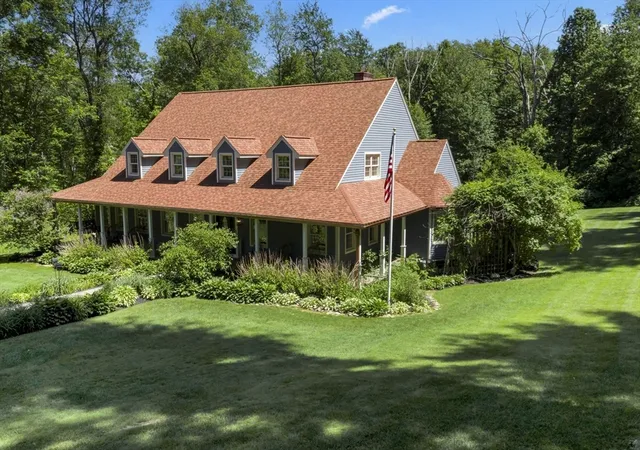 Homes for sale in North Grafton, MA | 196 Brigham Hill Rd, North Grafton, MA 01536 | MLS# 73534722