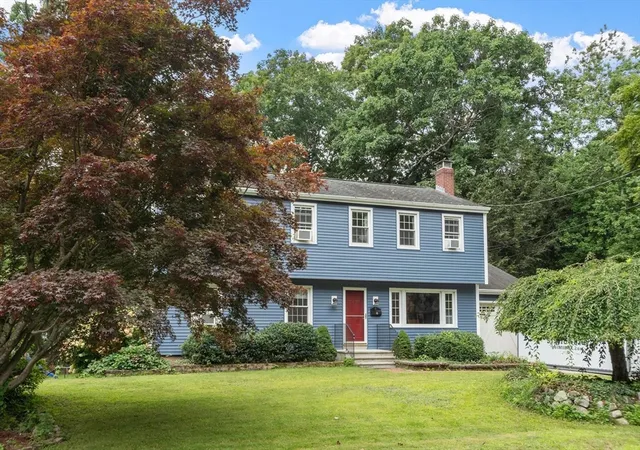 Photo 2 of Single family home for sale at 55 Dorothy Ave, Holden, MA 01520 | MLS# 73569617 | Listing updated on 2026-10-05