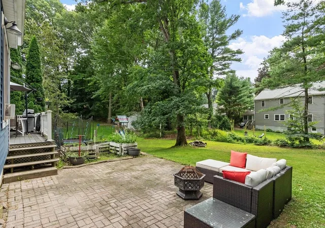 Photo 4 of Single family home for sale at 55 Dorothy Ave, Holden, MA 01520 | MLS# 73569617 | Listing updated on 2026-10-05