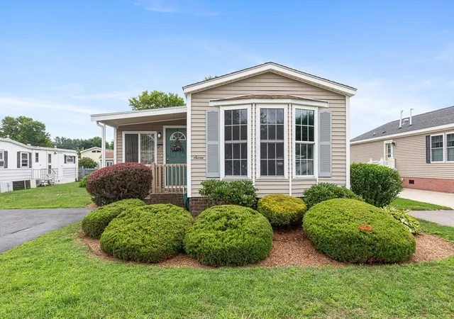 Photo 2 of Sale Pending at 7 Robert Rd, Plainville, MA 02762 | MLS# 73555116 | Listing updated on 2026-09-21