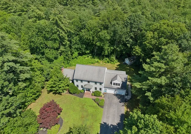 3rd image of 13 Country Club Rd, Sterling, MA 01564 | MLS# 73547224