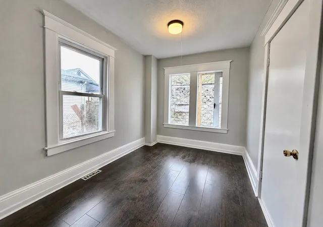 5th image of 27 Loring St, Springfield, MA 01105 | MLS# 73517329