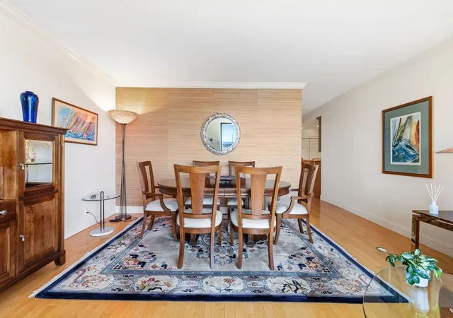 2nd image of 65 E India Row #26G, Boston, MA 02110 | MLS# 73537836