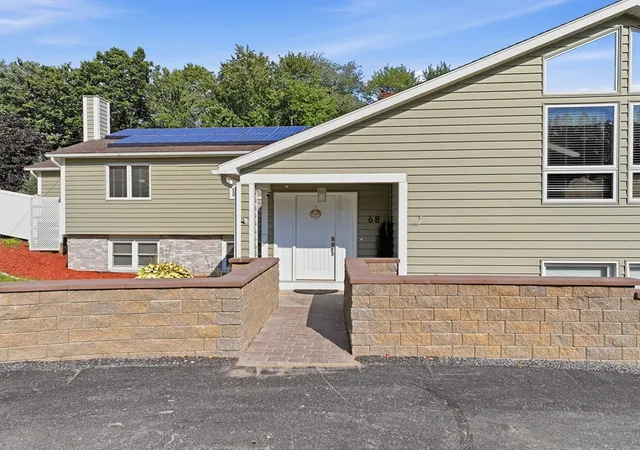 5th image of 68 Scenic Dr, Leominster, MA 01453 | MLS# 73568105