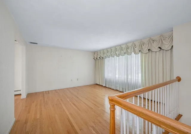 2nd image of 5 Jeremiah Cir, Medford, MA 02155 | MLS# 73556954