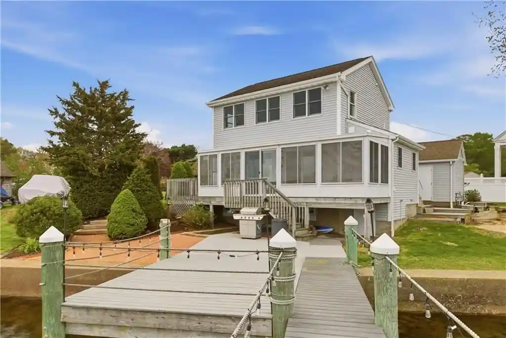 Photo 1 of Single family home for sale at 507 County Rd, Barrington, RI 02806 | MLS# 73592769 | Listing updated on 2026-10-24