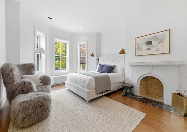 Homes for sale in Boston, MA | 131 Mount Vernon St, Boston, MA 02108 | Houzeo
