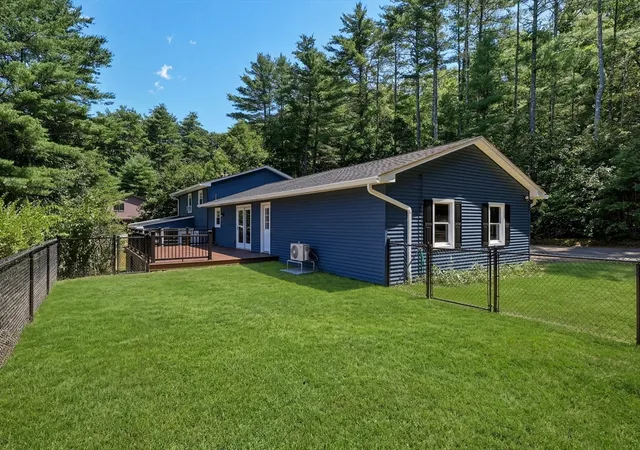3rd image of 59 Lovers Lane, Greenfield, MA 01301 | MLS# 73552372