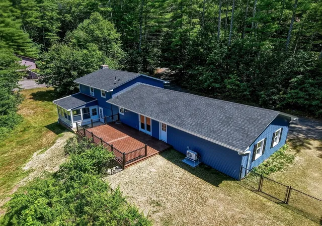 5th image of 59 Lovers Lane, Greenfield, MA 01301 | MLS# 73552372
