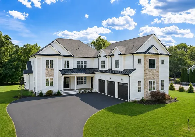 1st image of 9 Cervelli Farm Dr, Hanover, MA 02339 | MLS# 73542451