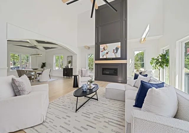 2nd image of 9 Cervelli Farm Dr, Hanover, MA 02339 | MLS# 73542451