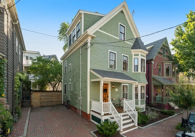 42nd image of 15 Campbell Park, Somerville, MA 02144 | MLS# 73565348