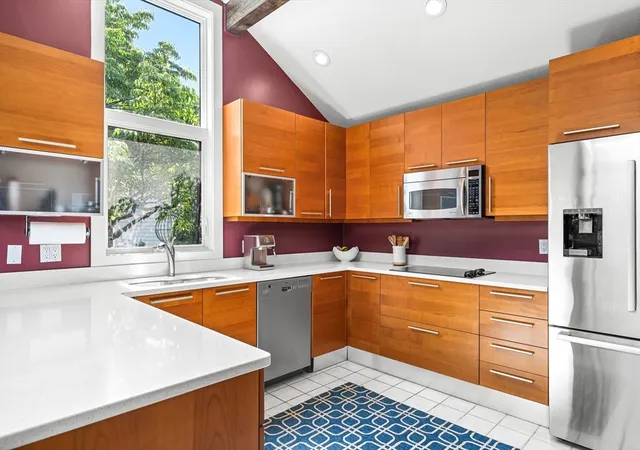 5th image of 51 Hillside Dr #51, Wayland, MA 01778 | MLS# 73548111