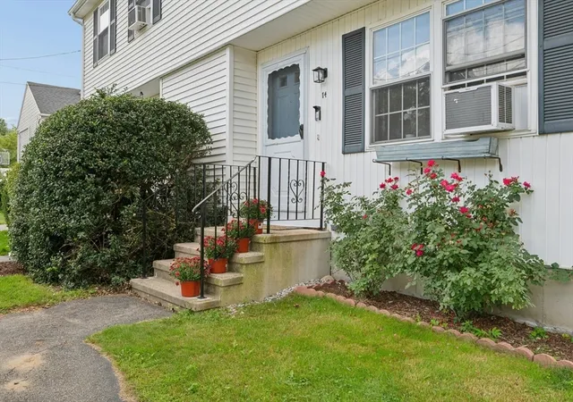Sale Pending at 14 Phoenix St, Worcester, MA 01604 | MLS# 73569346 | Listing updated on 2026-09-29