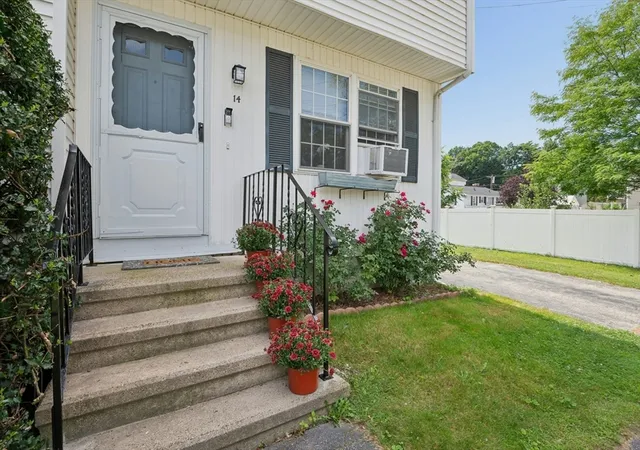 Sale Pending at 14 Phoenix St, Worcester, MA 01604 | MLS# 73569346 | Listing updated on 2026-09-29