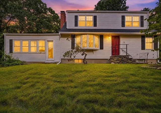 Homes for sale in Westborough, MA | 28 Spring Rd, Westborough, MA 01581 | MLS# 73548825