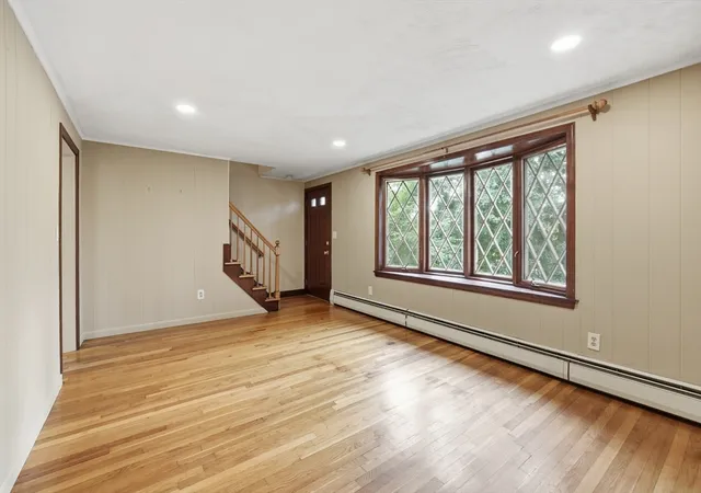 Homes for sale in Westborough, MA | 28 Spring Rd, Westborough, MA 01581 | MLS# 73548825