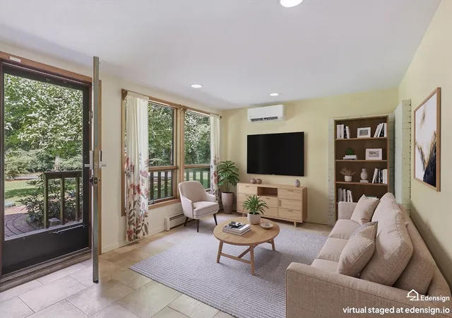 Photo 3 of Single family home for sale at 15 Ladyslipper Cir, Amherst, MA 01002 | MLS# 73560008 | Listing updated on 2026-08-31