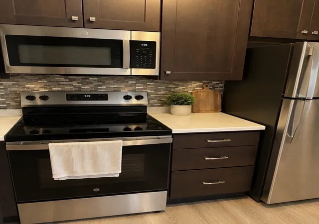 2nd image of 46 Nassau Dr #46, Springfield, MA 01129 | MLS# 73565450