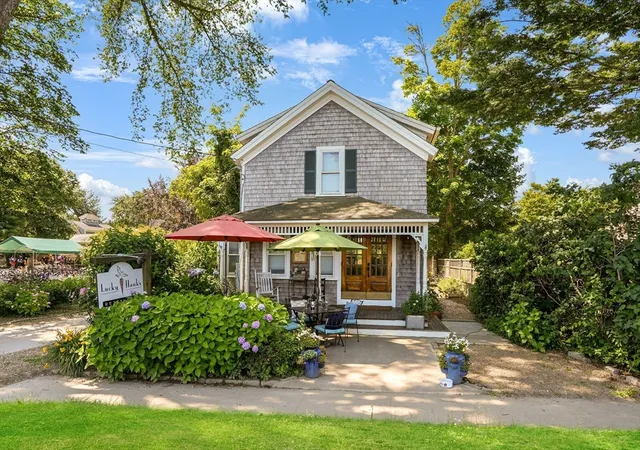 3rd image of 218 Upper Main Street, Edgartown, MA 02539 | MLS# 73540958