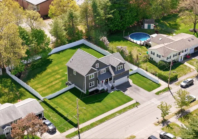 41st image of 8 Edgewood Rd, Middleton, MA 01949 | MLS# 73521003