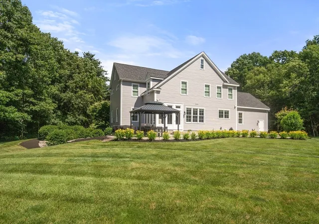 Photo 2 of Sale Pending at 293 Wattaquadock Hl Rd, Bolton, MA 01740 | MLS# 73547872 | Listing updated on 2026-09-11