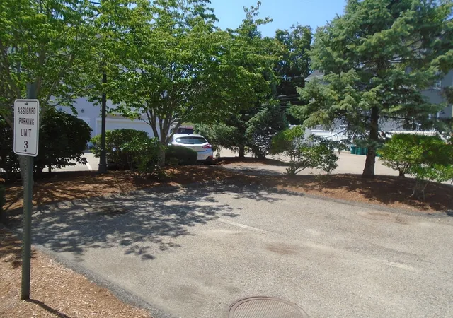 Listing Photo 4 - Condo for sale in building located at 909 Washington St, Norwood, MA 02062 - Unit #8