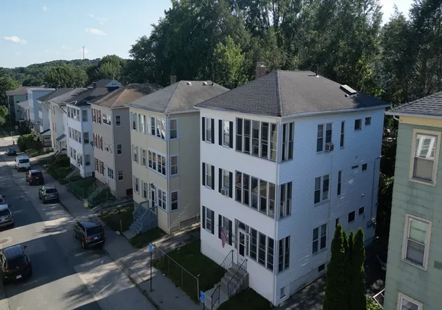 3rd image of 150 Ingleside, Worcester, MA 01604 | MLS# 73555830