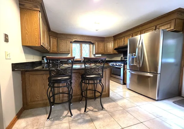 Homes for sale in Templeton, MA | 142 Dudley Rd, Templeton, MA 01468 | MLS# 73539871
