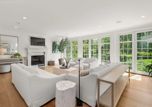 5th image of 4 Wilson'S Way, Dover, MA 02030 | MLS# 73521880