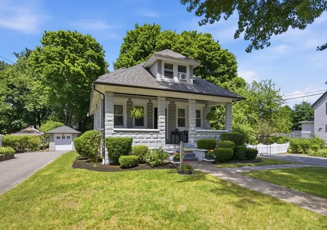 1st image of 371 Washington St, Melrose, MA 02176 | MLS# 73537132