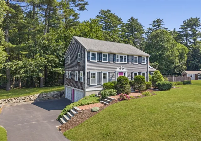 3rd image of 45 Tilden Ln, Hanover, MA 02339 | MLS# 73545501