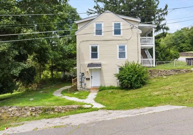 Photo 4 of House for sale at 165 Pleasant St, Southbridge, MA 01550 | MLS# 73563453 | Listing updated on 2026-08-21