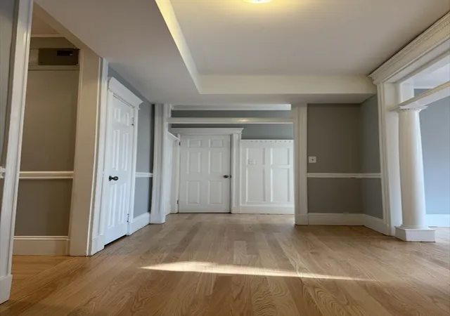 5th image of 12 Kilsyth Rd, Brookline, MA 02445