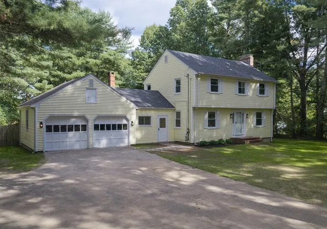 Photo 2 of Sale Pending at 181 Lindsey St, North Attleboro, MA 02760 | MLS# 73569292 | Listing updated on 2026-09-19