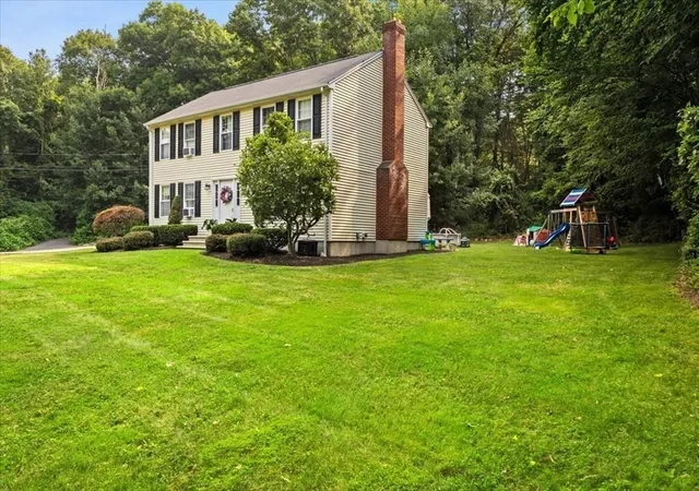 Photo 2 of Sale Pending at 530 Chestnut Hl Rd, Millville, MA 01529 | MLS# 73552361 | Listing updated on 2026-08-31