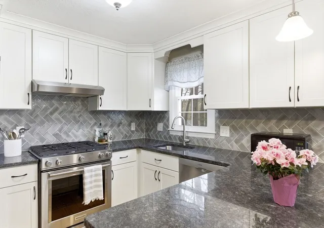4th image of 200 Wellman Ave #1, North Chelmsford, MA 01863 | MLS# 73517713