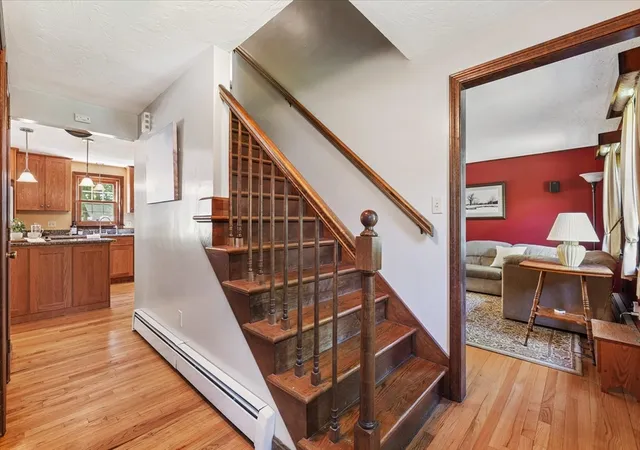 3rd image of 2 Fox Run Rd, Sterling, MA 01564 | MLS# 73533439