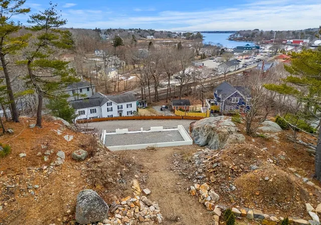2nd image of 1 Sea Street, Manchester, MA 01944 | MLS# 73494681